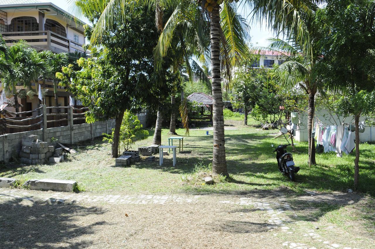 Casa Aviara Resort&Hotel Puerto Galera Exterior foto